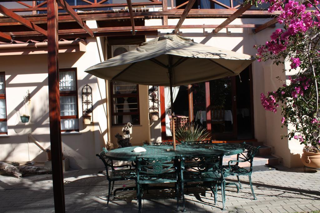 Sir Lambert'S Guesthouse Lambertʼs Bay Εξωτερικό φωτογραφία