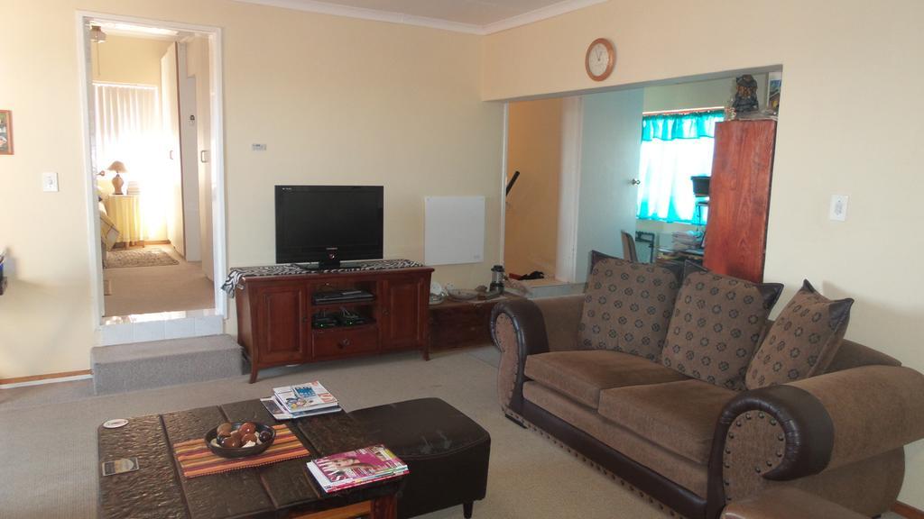 Sir Lambert'S Guesthouse Lambertʼs Bay Εξωτερικό φωτογραφία